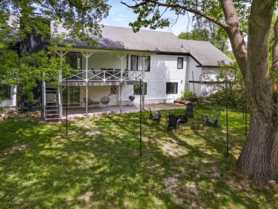 Cayuga Bungalow On Lake—Sleeps 13—Outdoor Firepit Lansing Exteriér fotografie